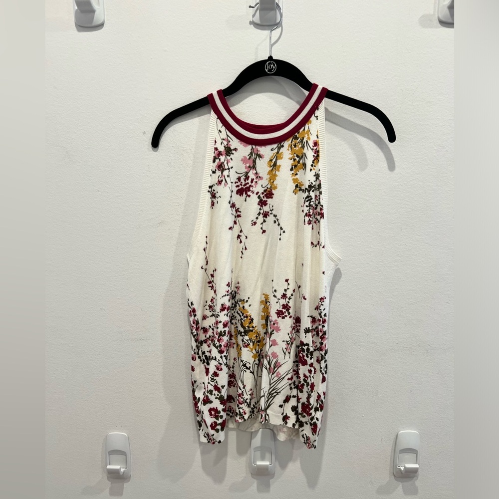 Daniel Rainn halter neck sweater top.  New Without Tags.